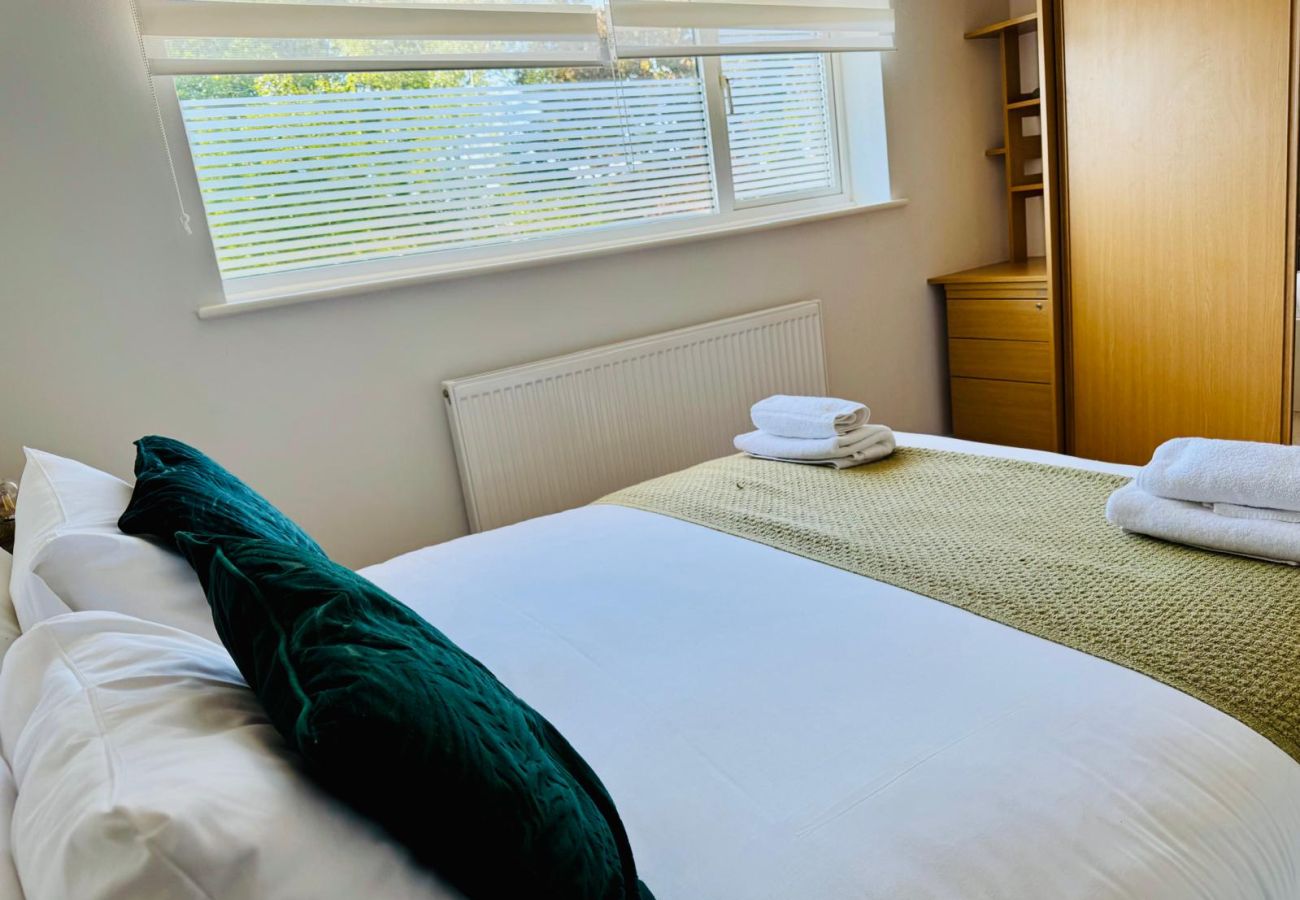 House in Cambridge - Jade House