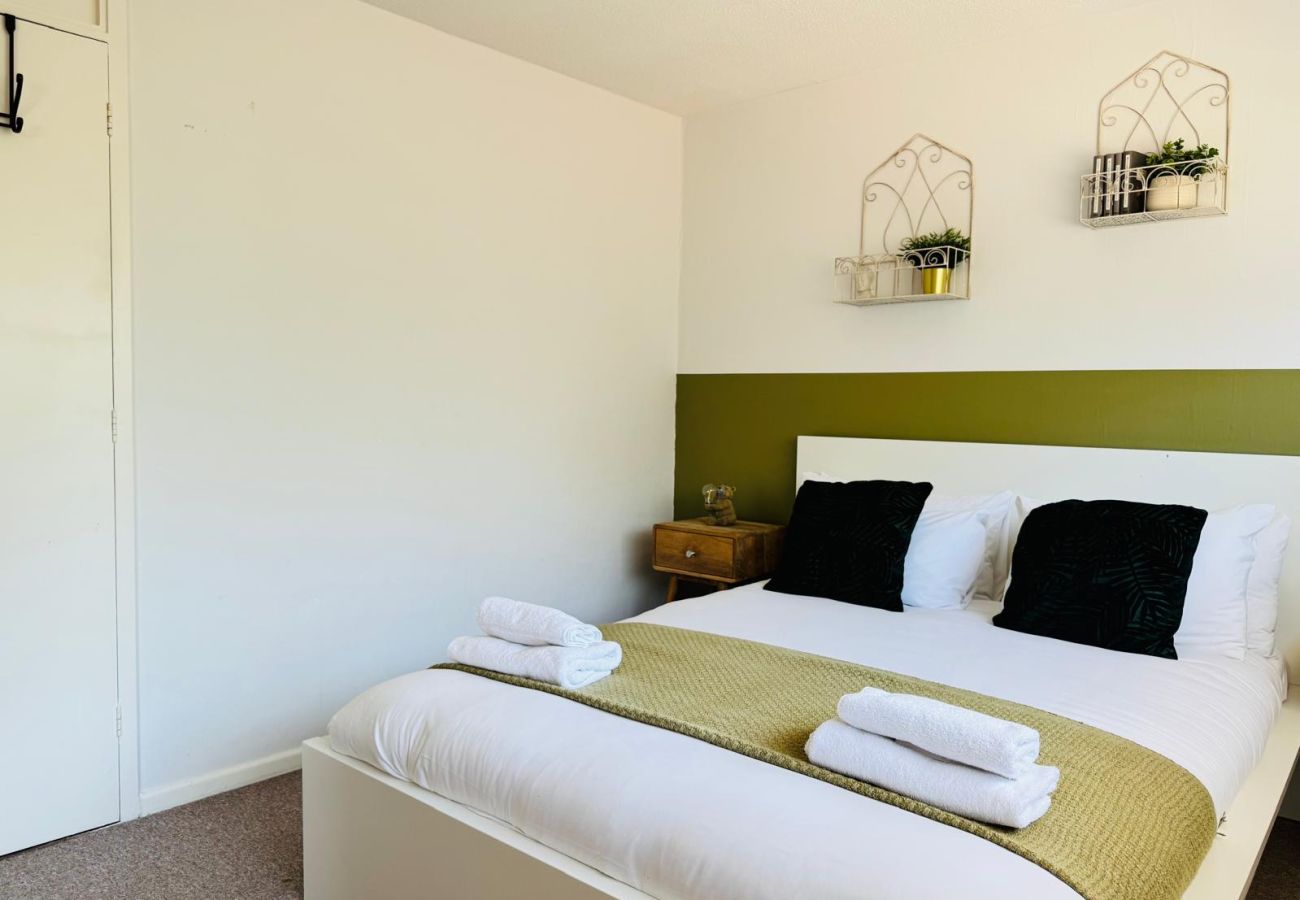 House in Cambridge - Jade House
