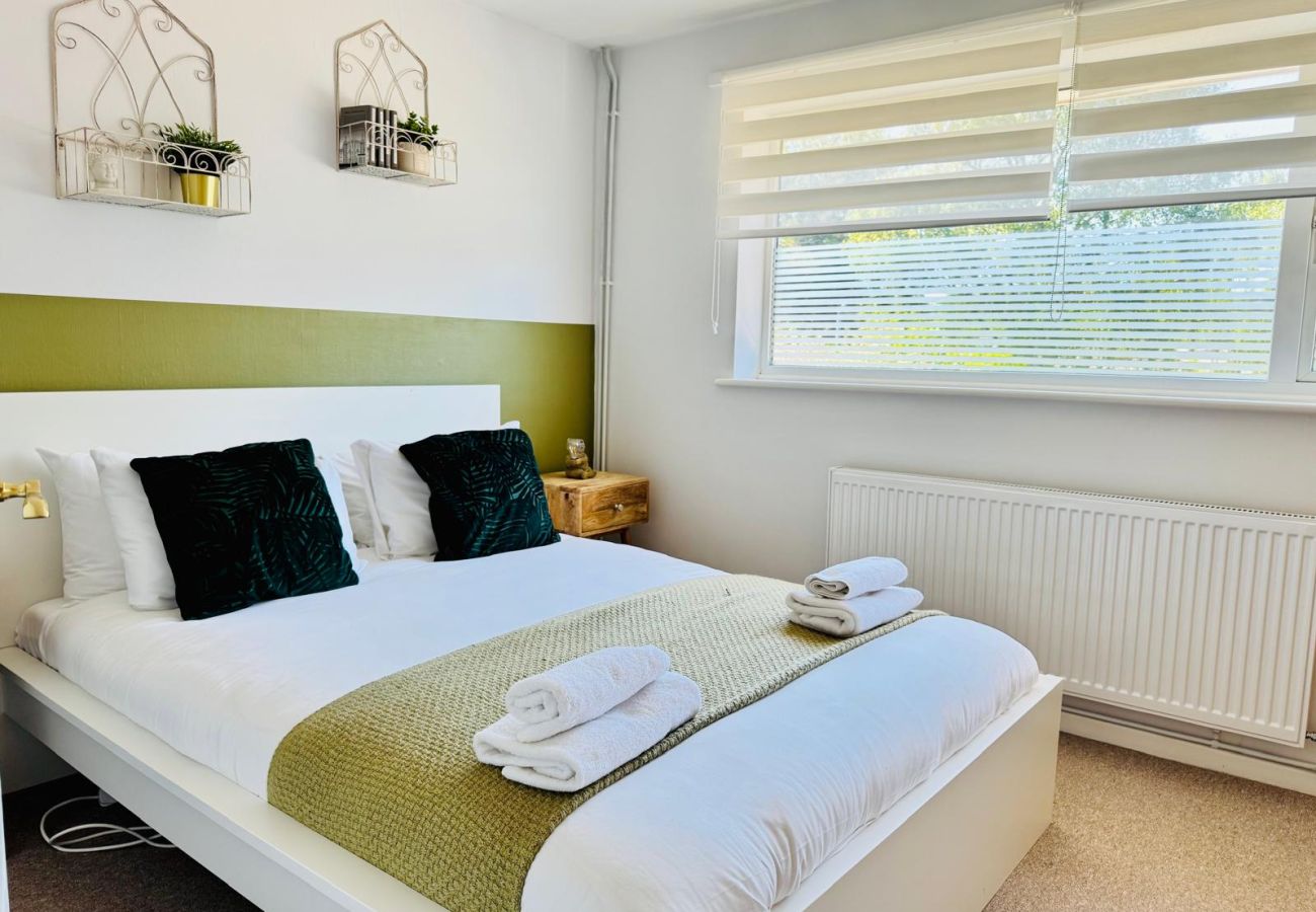 House in Cambridge - Jade House