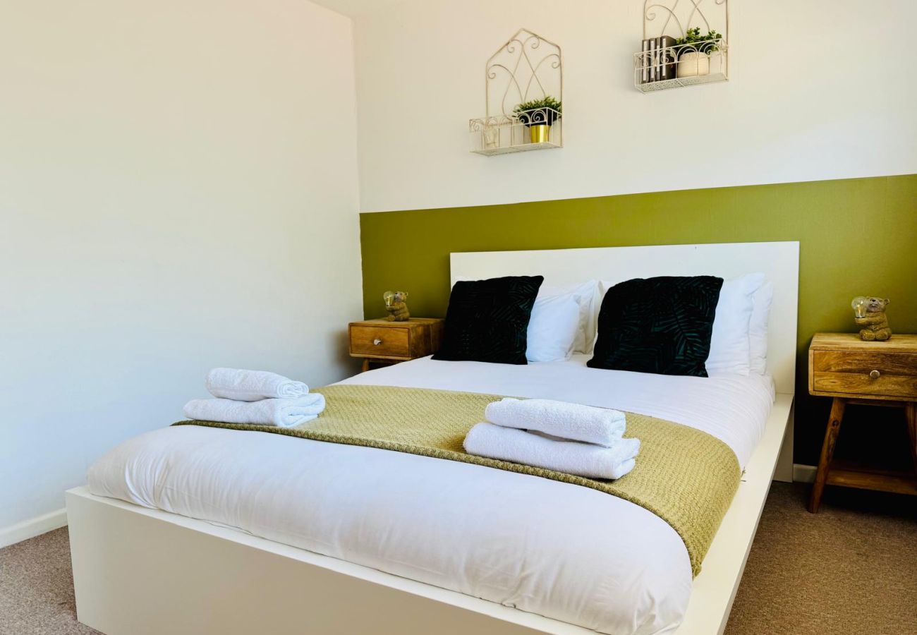 House in Cambridge - Jade House