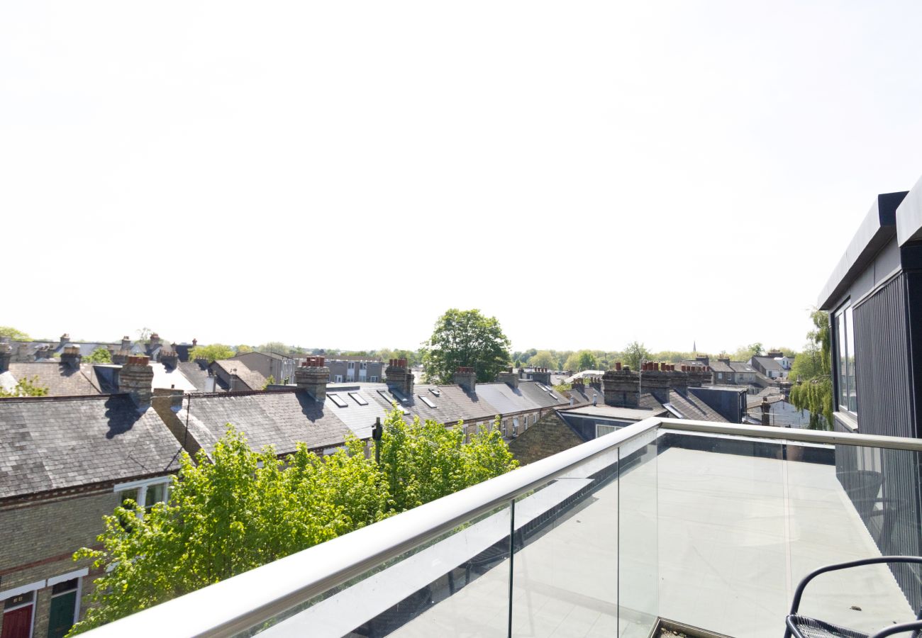 Apartment in Cambridge - Diamond Penthouse