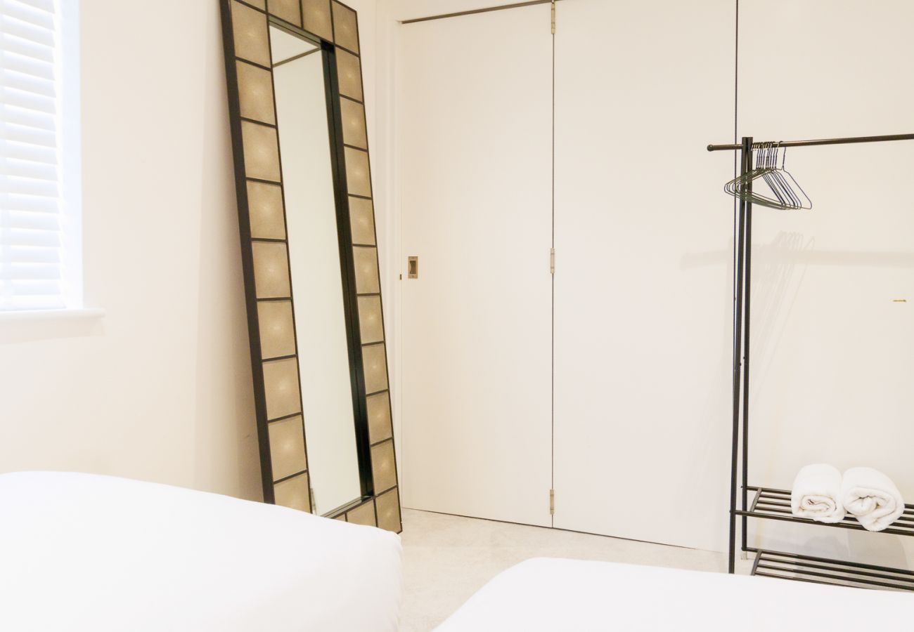 Apartment in Cambridge - Diamond Penthouse