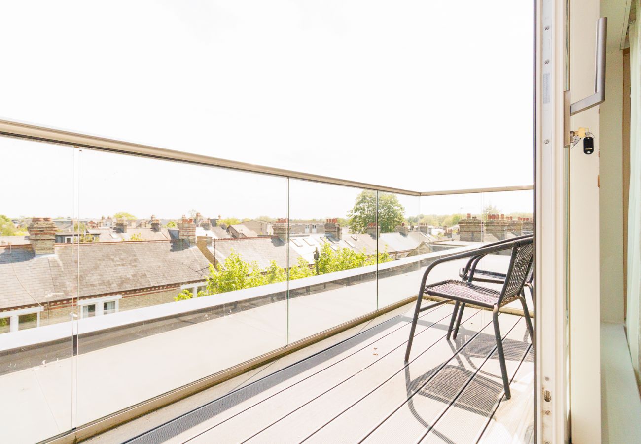 Apartment in Cambridge - Diamond Penthouse