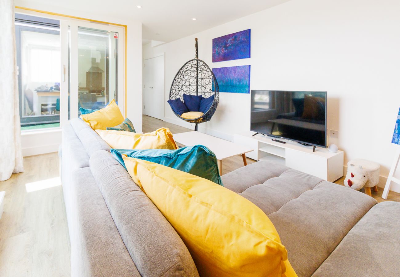 Apartment in Cambridge - Diamond Penthouse