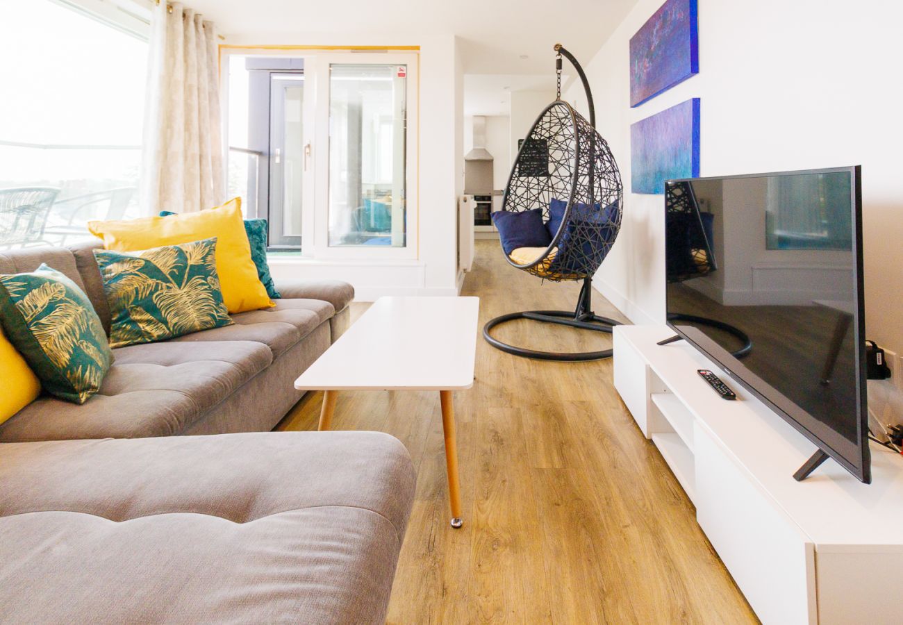Apartment in Cambridge - Diamond Penthouse
