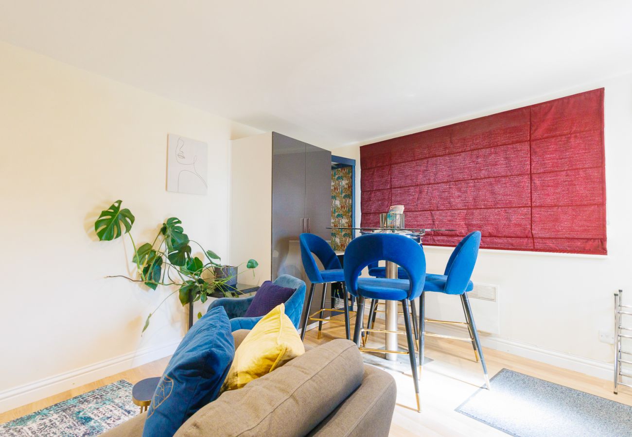 House in Cambridge - Kyanite House
