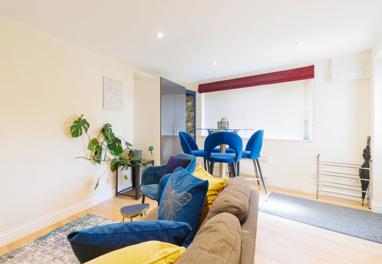 House in Cambridge - Kyanite House