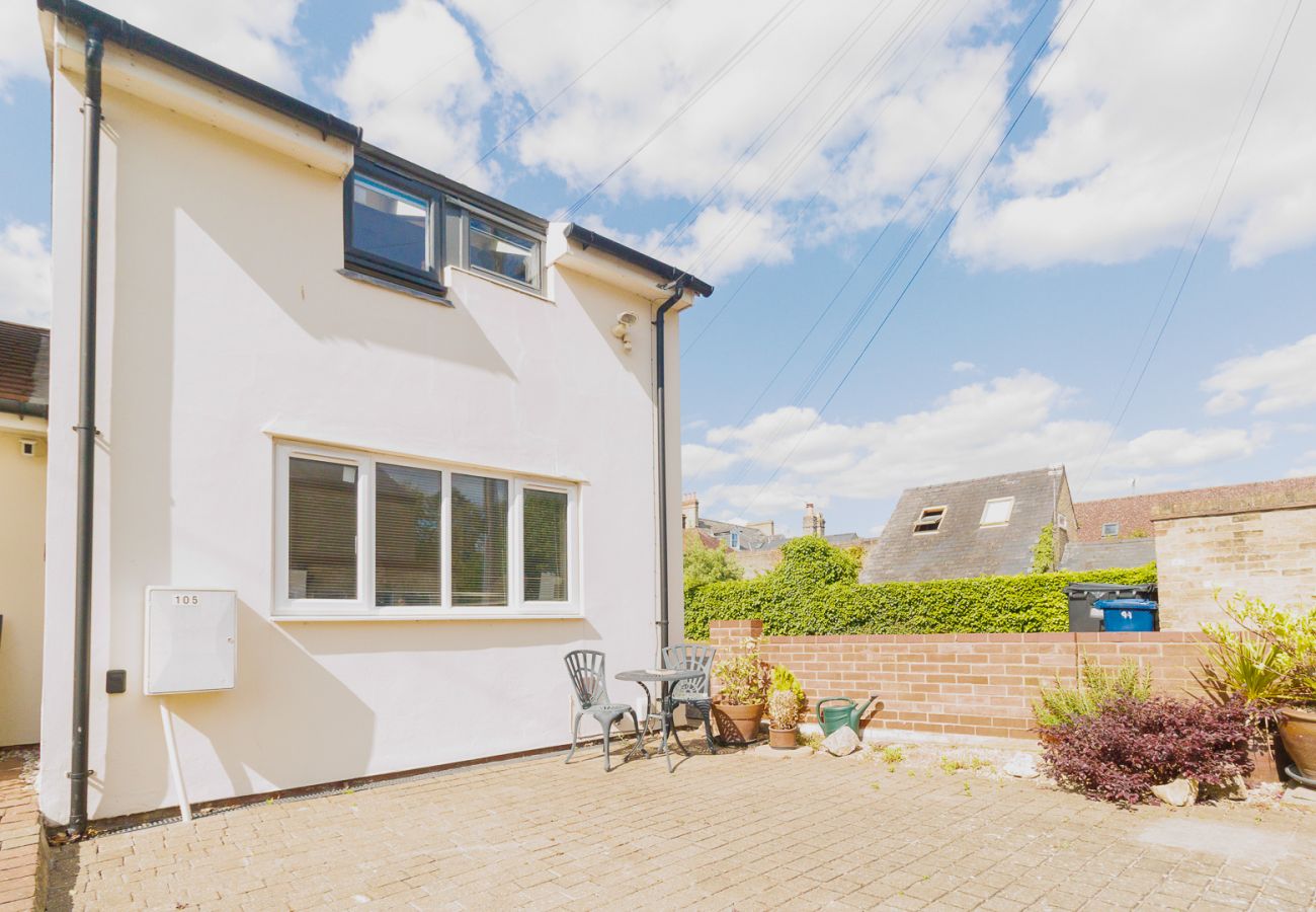 House in Cambridge - Kyanite House