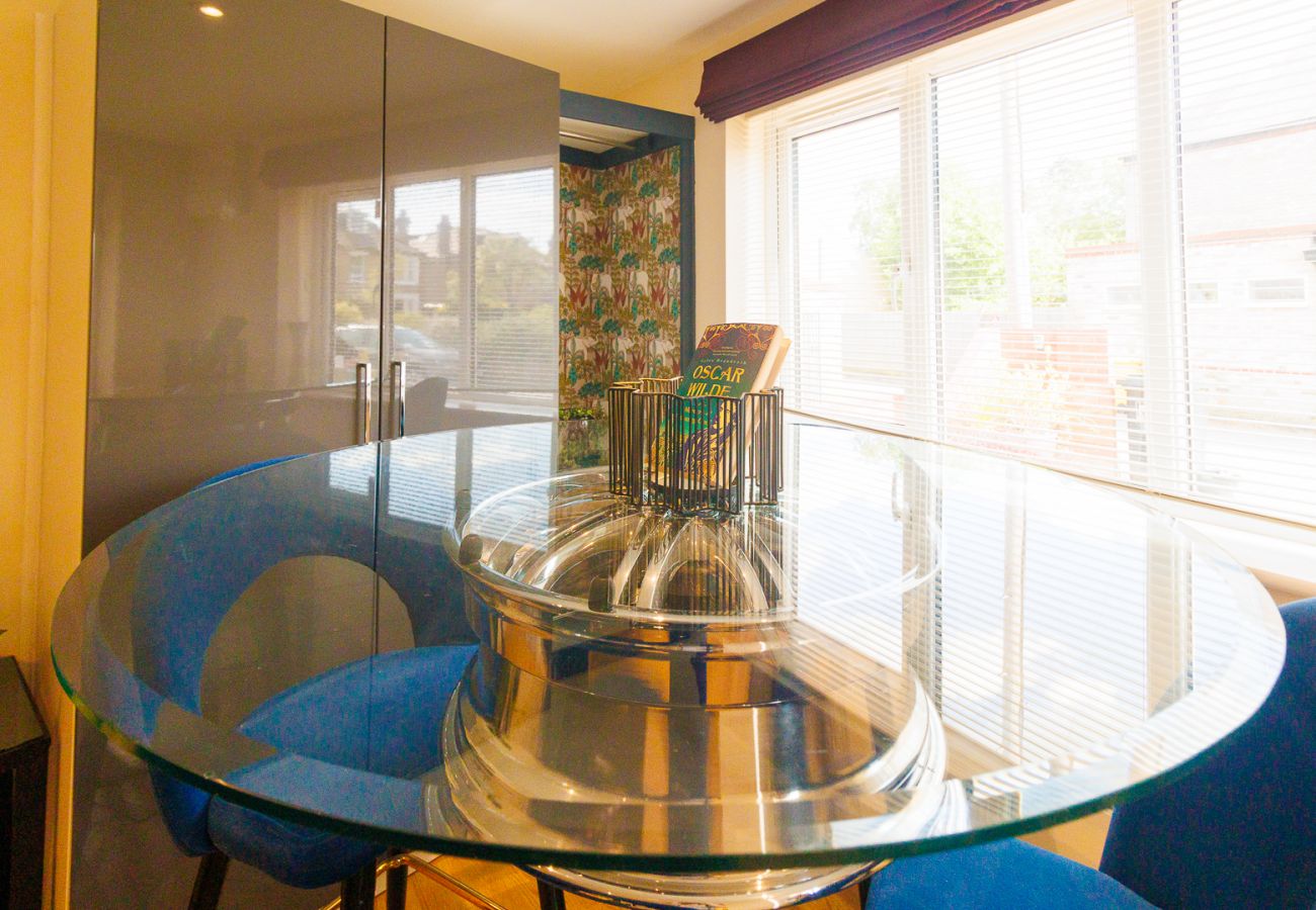 House in Cambridge - Kyanite House