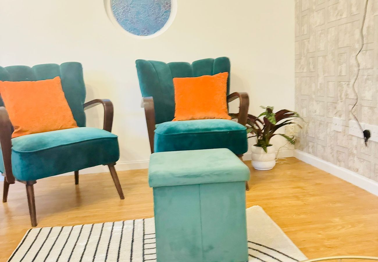 Bungalow in Cambridge - Peridot House
