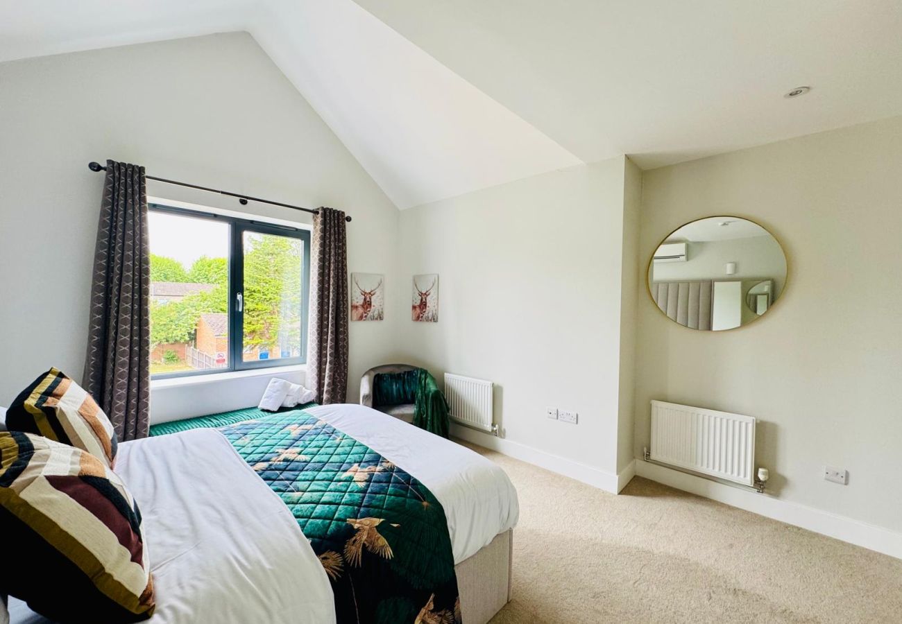 House in Cambridge - Heliodor House