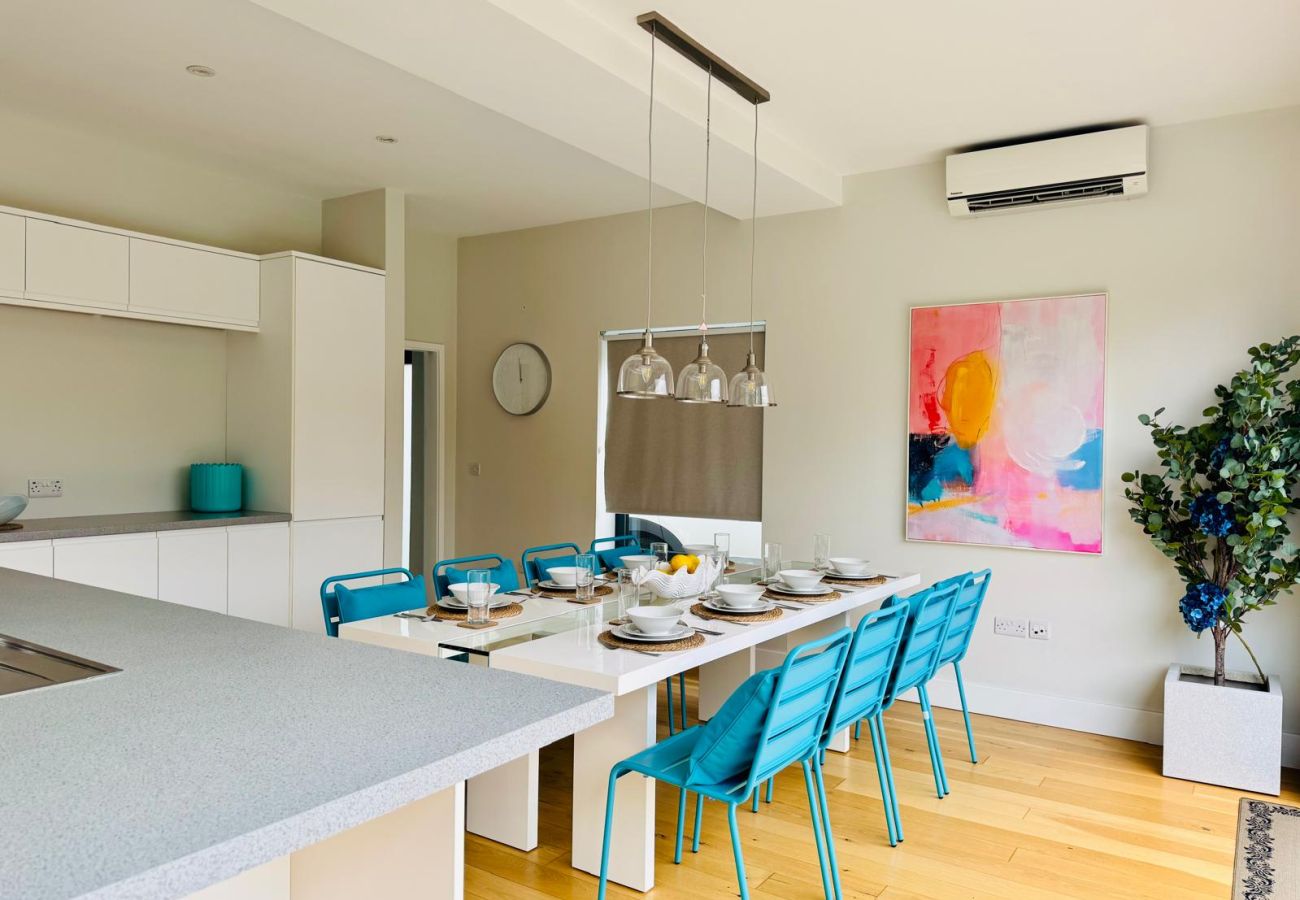 House in Cambridge - Heliodor House
