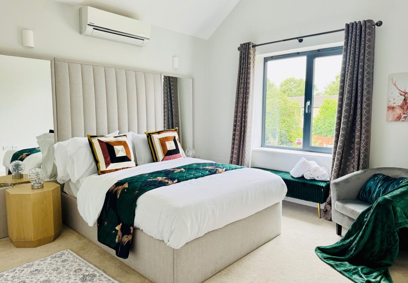 House in Cambridge - Heliodor House